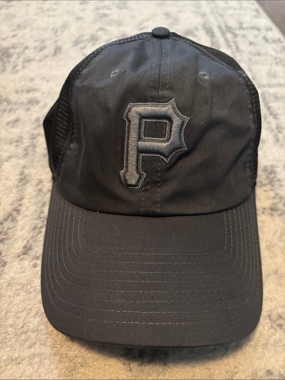 Mens Pirates P Hat